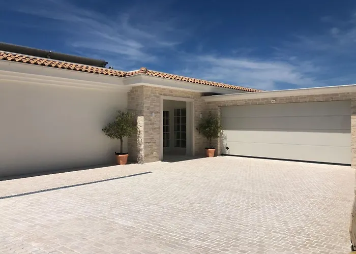 Vespera By Interhome